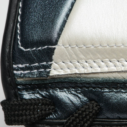 Leone Boxhandschuhe Authentic 2 mit Schnürung, Weiß
