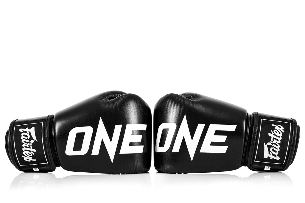 Fairtex Boxhandschuhe ONE X ONE Championship, Schwarz 2