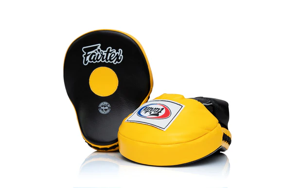 Fairtex Boxpratzen Ultimate Contoured FMV9, Schwarz-Gelb