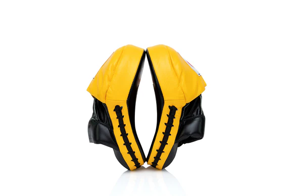 Fairtex Boxpratzen Ultimate Contoured FMV9, Schwarz-Gelb