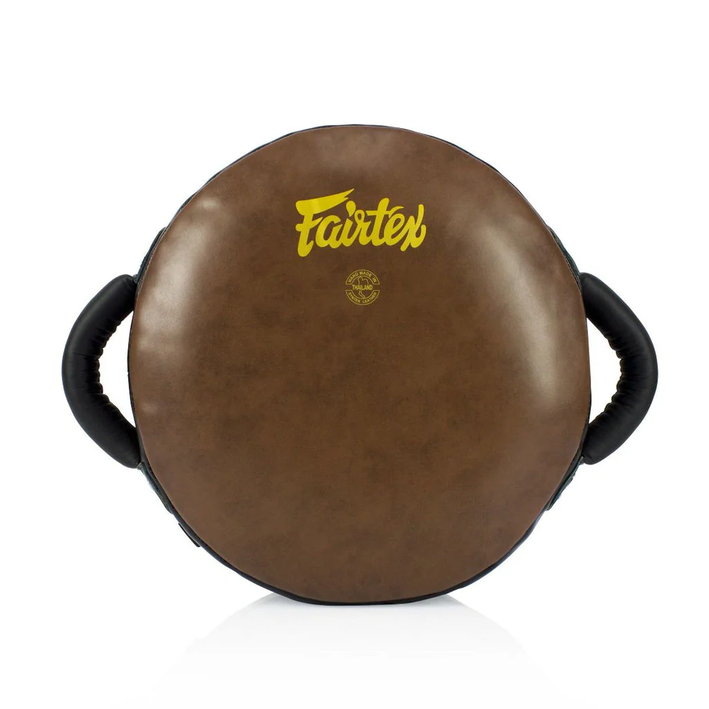 Fairtex Punch Shield Round 38x13cm, Braun 2