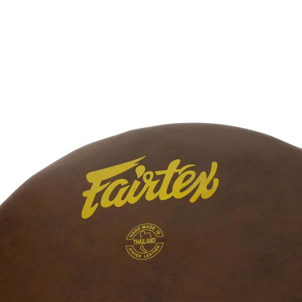Fairtex Punch Shield Round 38x13cm, Braun 5