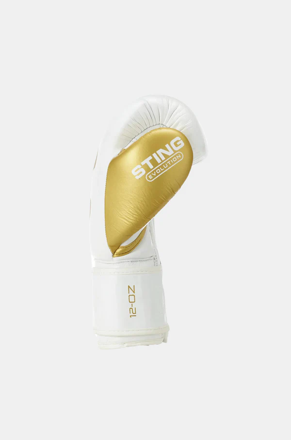 Sting Boxhandschuhe Pro Fight Evolution mit Schnürung, Weiß