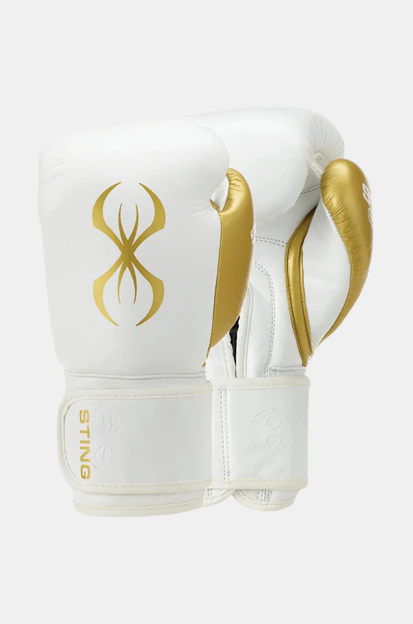 Sting Boxhandschuhe Pro Fight Evolution mit Schnürung, Weiß