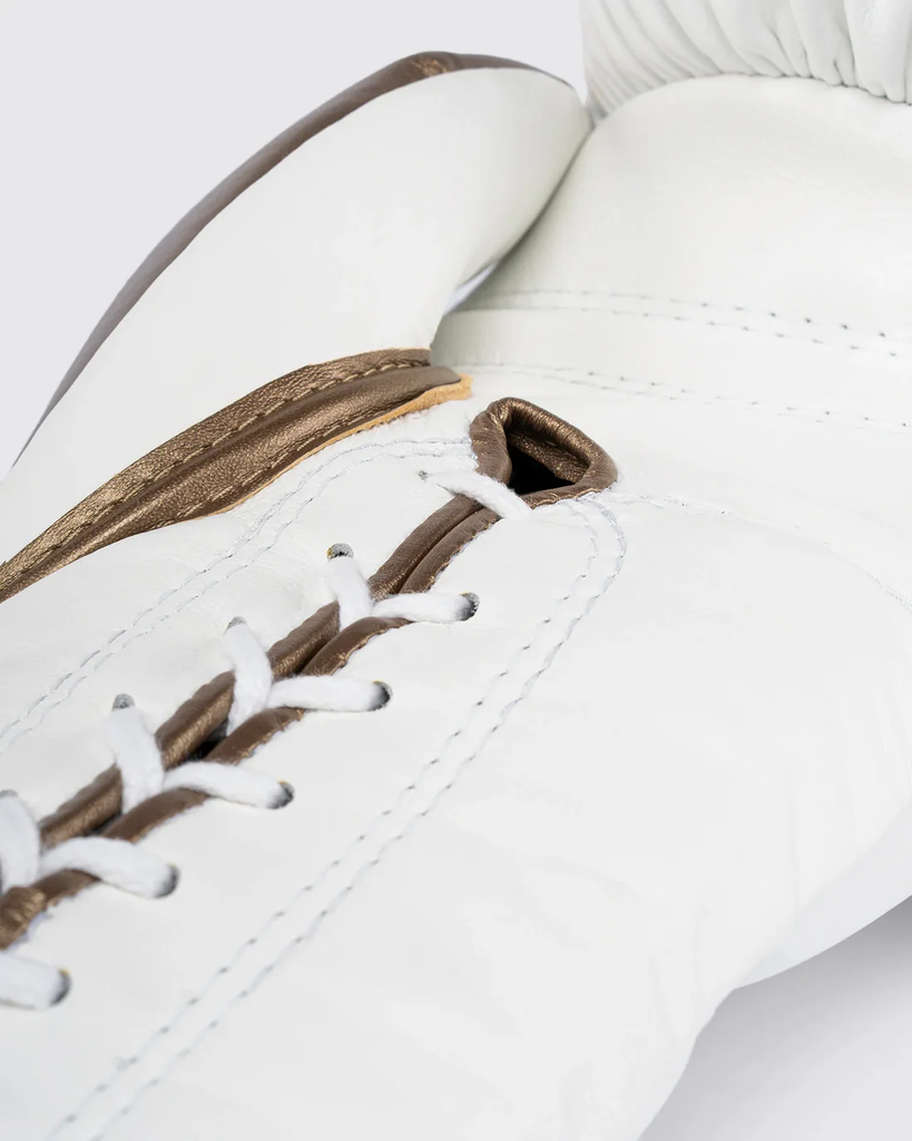 Fly Boxhandschuhe Superlace 2 mit Schnürung, Weiß-Gold