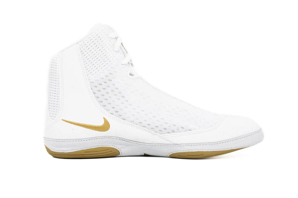 Nike Ringerschuhe Inflict 4, Weiß-Gold