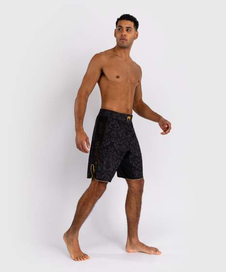 Venum Fight Shorts X Topuria Unmatched Edition, Schwarz-Gold 3