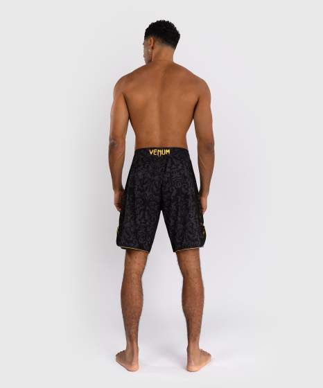 Venum Fight Shorts X Topuria Unmatched Edition, Schwarz-Gold 4
