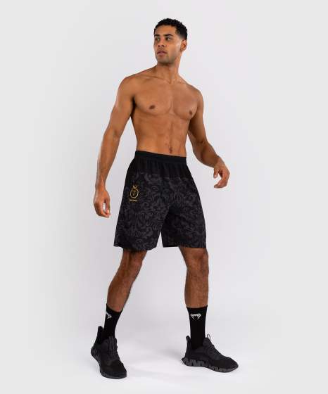 Venum Training Shorts X Topuria Unmatched Edition, Schwarz-Gold 3