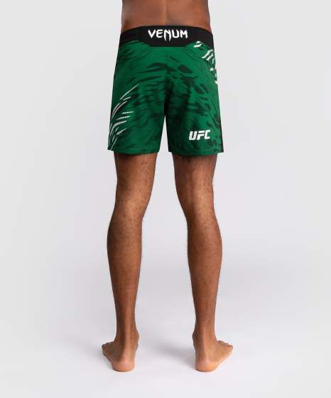 Venum Fight Shorts UFC Fusion Authentic Fight Night Short Fit, Grün 3