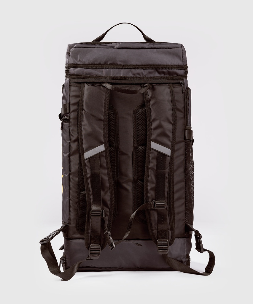 Venum Sporttasche-Rucksack UFC Fusion Fight Week, Braun