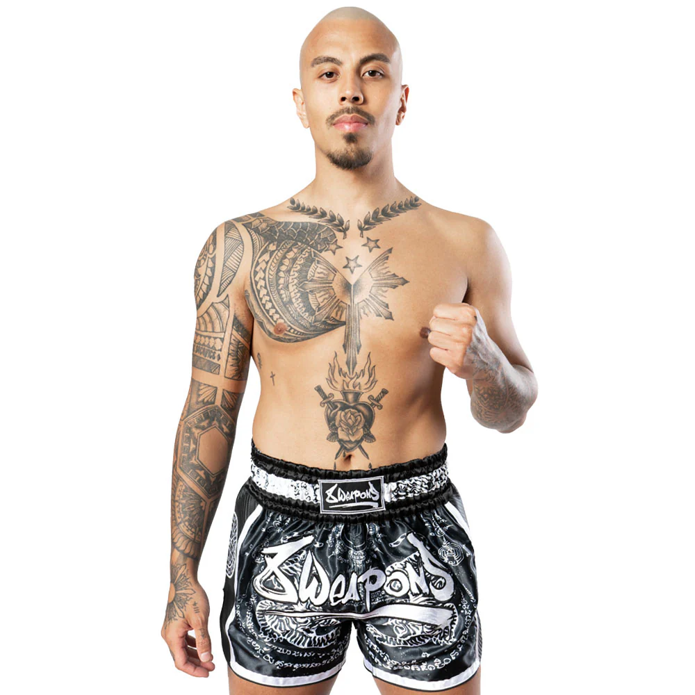 8Weapons Muay Thai Shorts Carbon Sak Yant Tigers, Schwarz 5