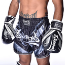 8Weapons Muay Thai Shorts Shift, Schwarz 6