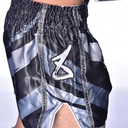 8Weapons Muay Thai Shorts Shift, Schwarz 7