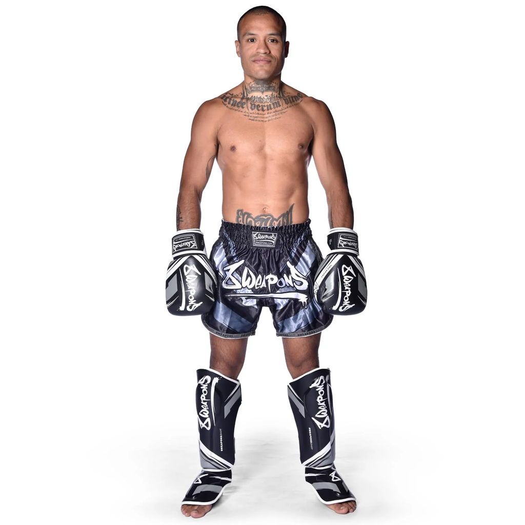 8Weapons Muay Thai Shorts Shift, Schwarz 8