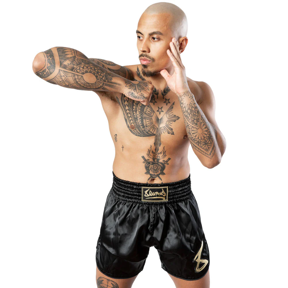 8Weapons Muay Thai Shorts Strike, Schwarz-Gold 6