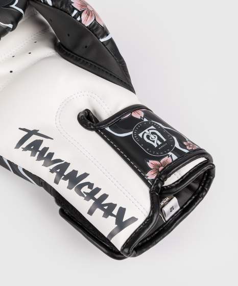 Venum Boxhandschuhe X Tawanchay, Schwarz 4