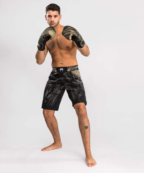 Venum Fight Shorts Invader, Schwarz 4