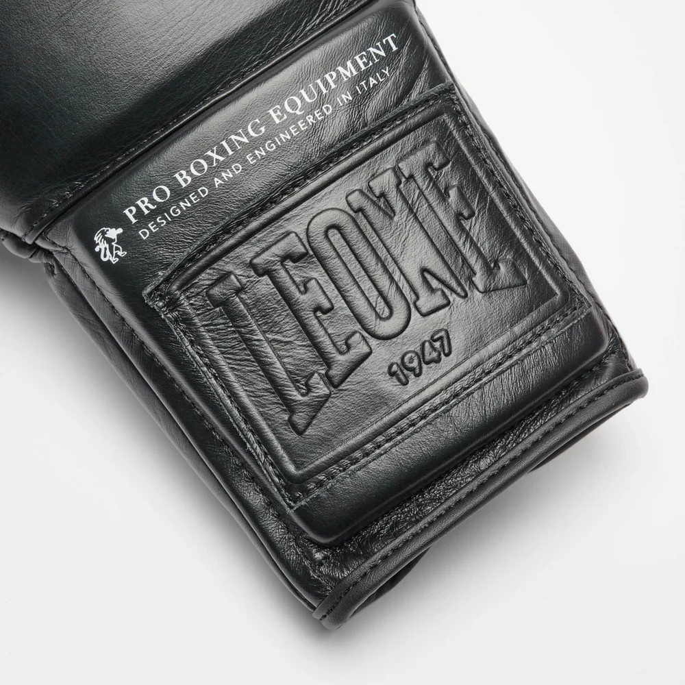 Leone Boxhandschuhe The Greatest mit Schnürung, Schwarz 6