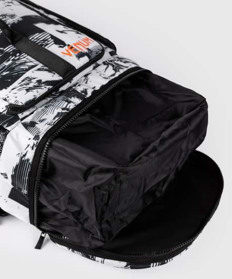 Venum Sporttasche-Rucksack UFC Zenith Authentic Fight Week, Schwarz-Weiß 7