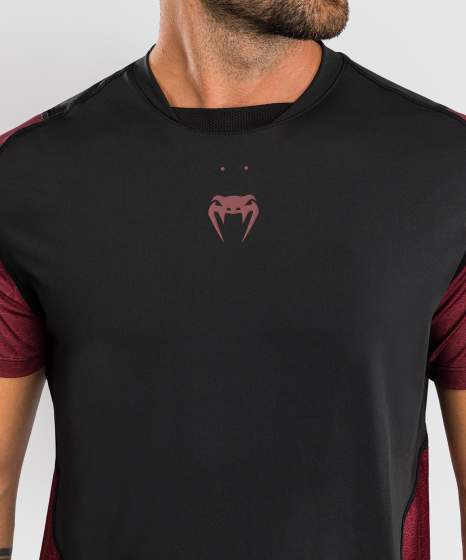 Venum T-Shirt Dry-Tech X Assassin`s Creed Shadows, Schwarz-Rot 5