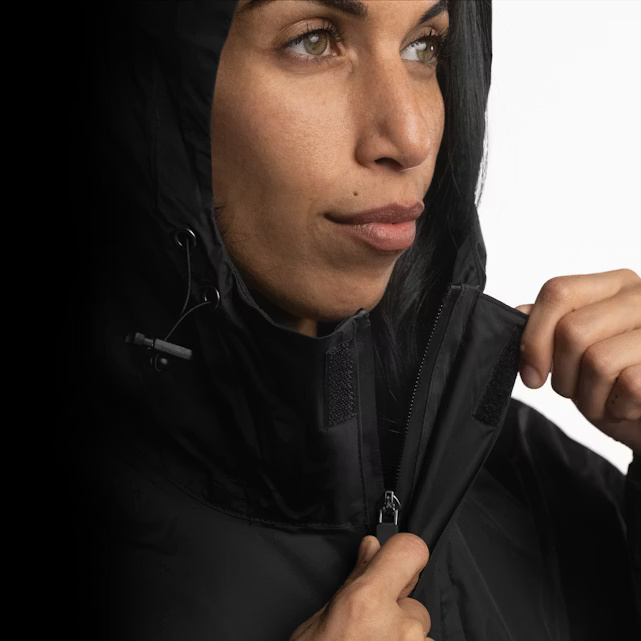 Hayabusa Schwitzanzug Pro mit Kapuze, Schwarz