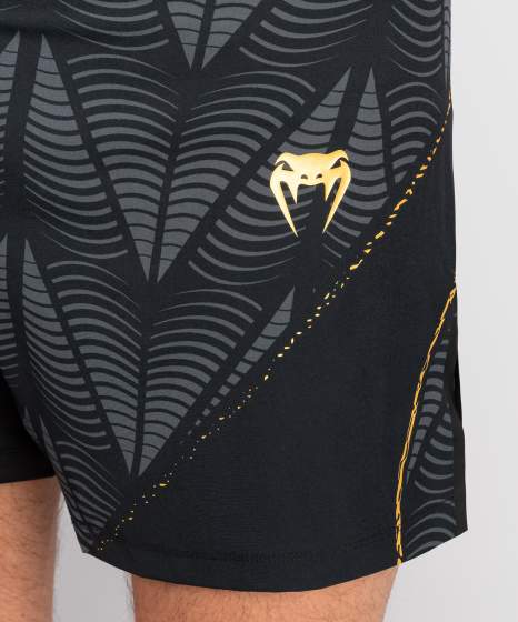 Venum Fight Shorts UFC Zenith Authentic Fight Night Champion Short Fit, Schwarz-Gold 7