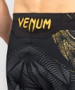 Venum Fight Shorts UFC Zenith Authentic Fight Night Champion Short Fit, Schwarz-Gold 8