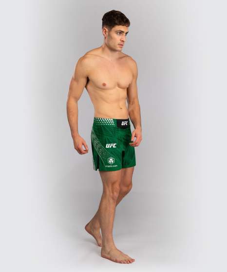 Venum Fight Shorts UFC Zenith Authentic Fight Night Short Fit, Grün 5
