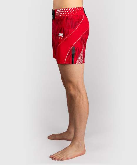 Venum Fight Shorts UFC Zenith Authentic Fight Night Short Fit, Rot 4