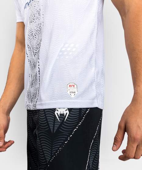Venum Jersey UFC Zenith Authentic Fight Night Champion, Weiß 5