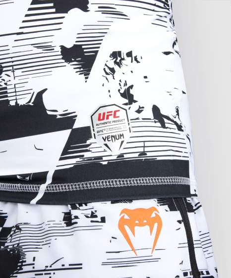 Venum Rash Guard UFC Zenith Authentic Fight Week Performance, Schwarz-Weiß 9