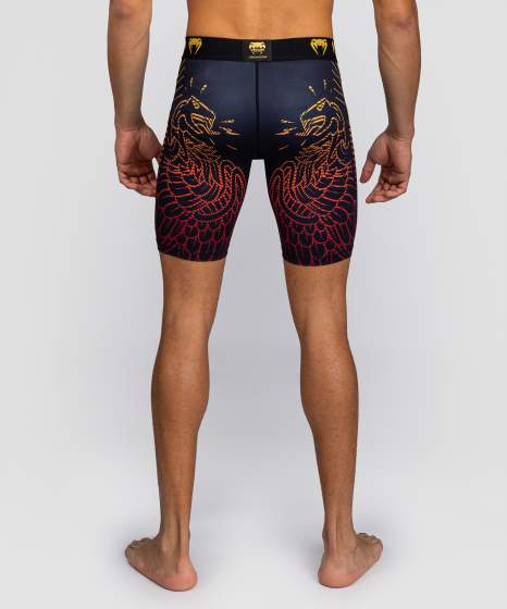 Venum Compression Shorts Quetzal Fury, Schwarz-Rot-Mandarin 2