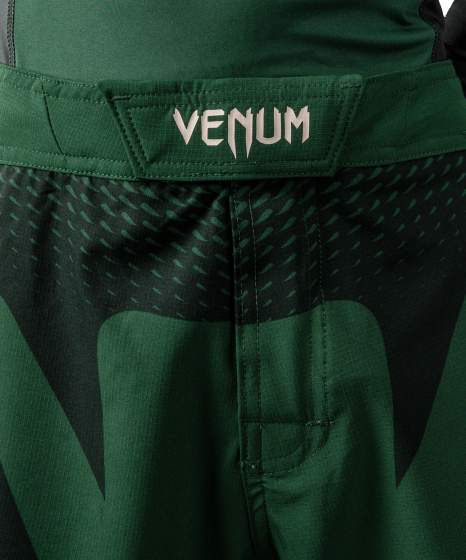 Venum Fight Shorts Attack Kids, Grün 4