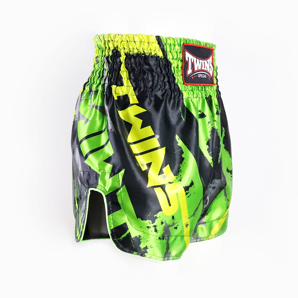 Twins Muay Thai Shorts Candy, Schwarz-Grün
