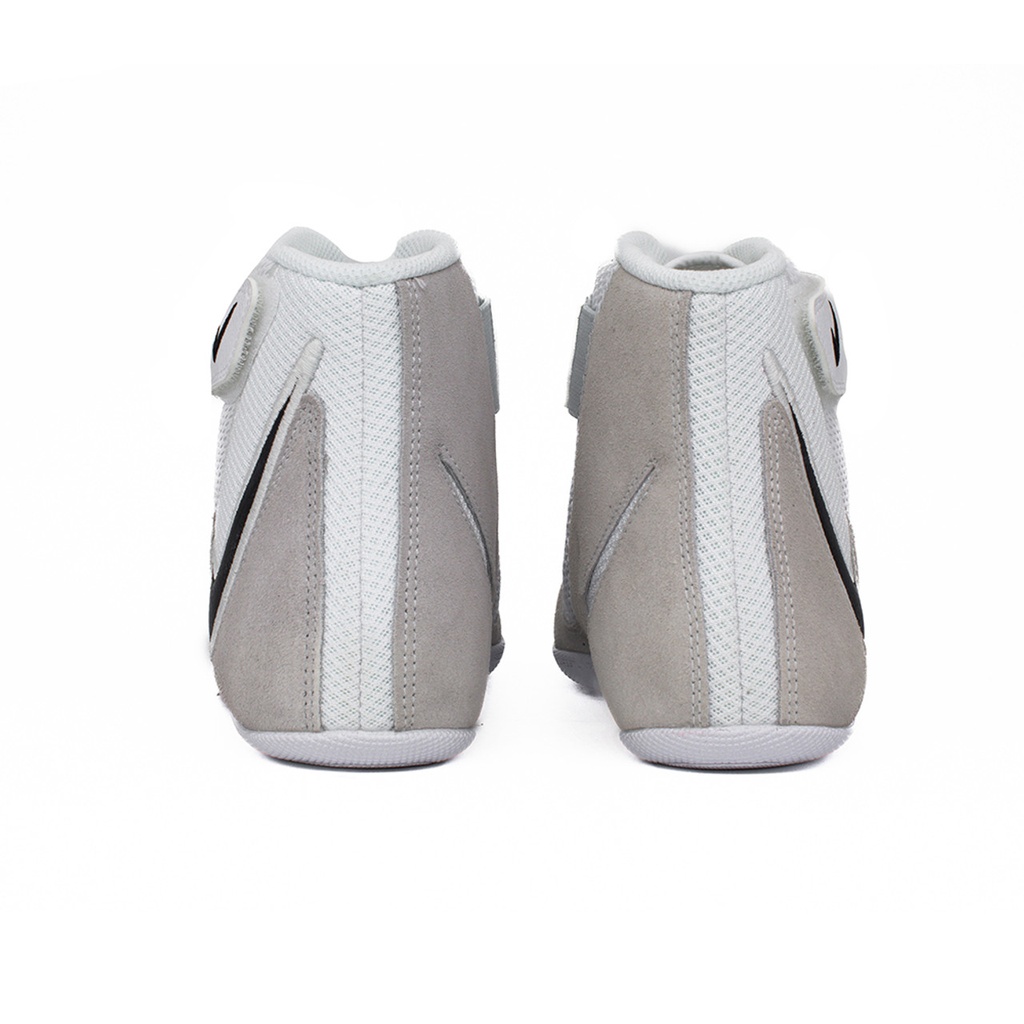 Nike Ringerschuhe Speedsweep VIII, Weiß-Grau