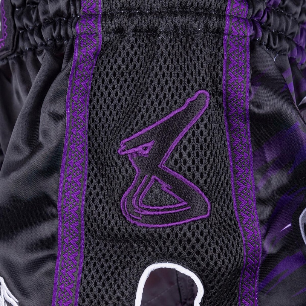 8Weapons Muay Thai Shorts Panther Kids, Schwarz-Violett 4
