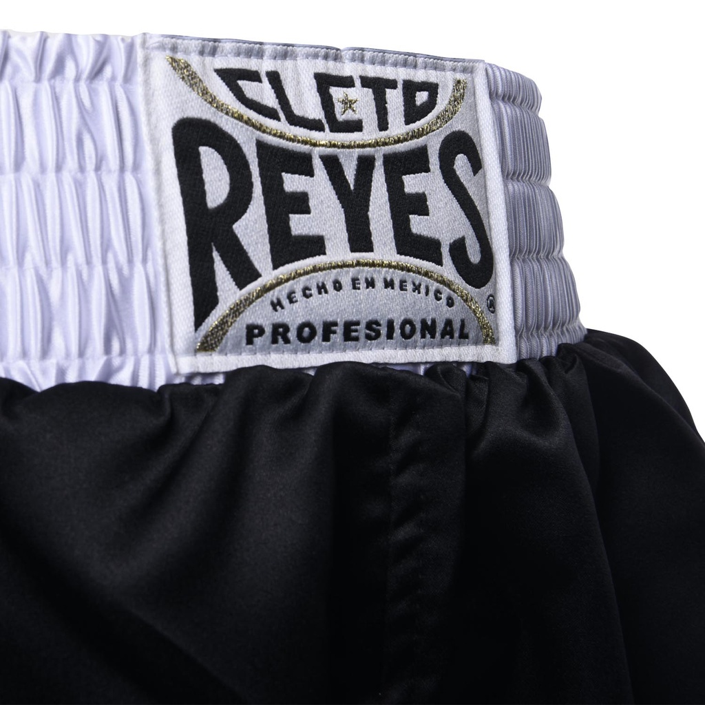 Cleto Reyes Boxhose, Schwarz-Weiß 4