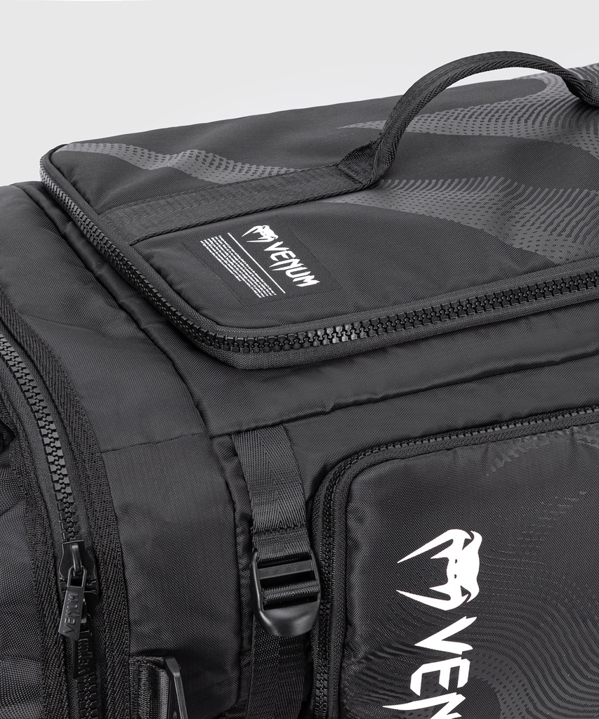 Venum Sporttasche-Rucksack Shockwave Convertible gross (60L), Schwarz 7