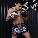 8Weapons Muay Thai Shorts Cut Like A Blade 2.0, Schwarz 4