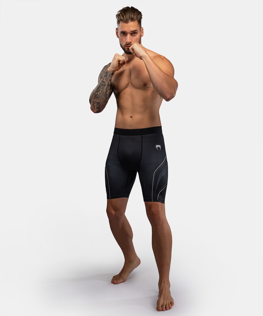 Venum Compression Shorts Streamline, Schwarz-Weiss 2