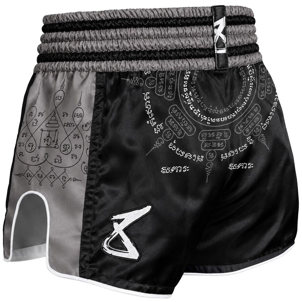 8Weapons Muay Thai Shorts 8 Ways Yant 2.0, Schwarz-Grau 2
