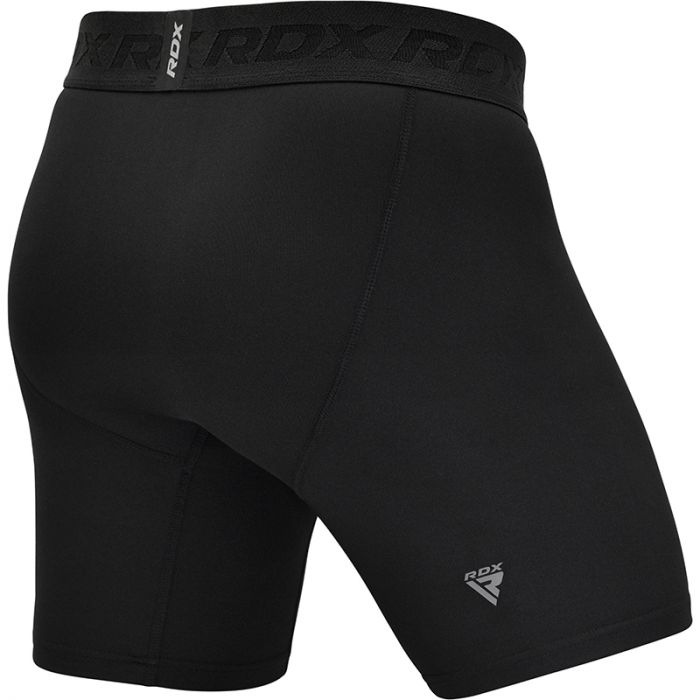 RDX Compression Shorts T15, Schwarz 3
