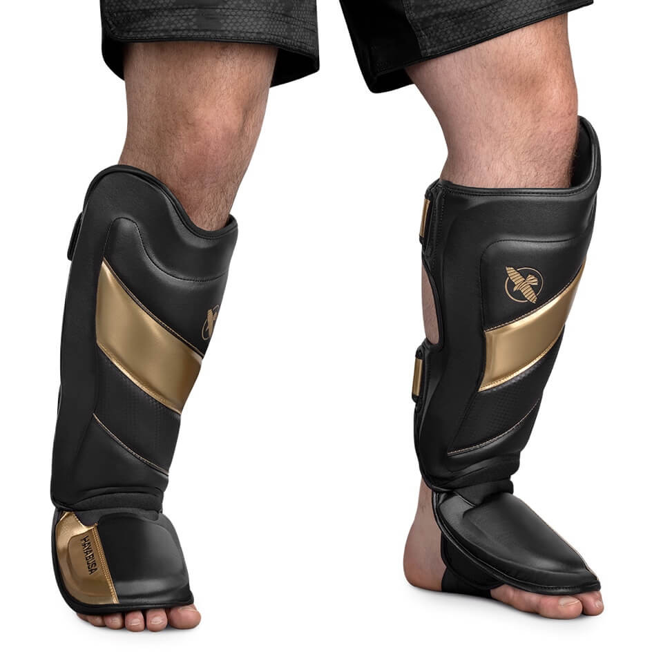 Hayabusa Schienbeinschoner T3 Striking, Schwarz-Gold 2