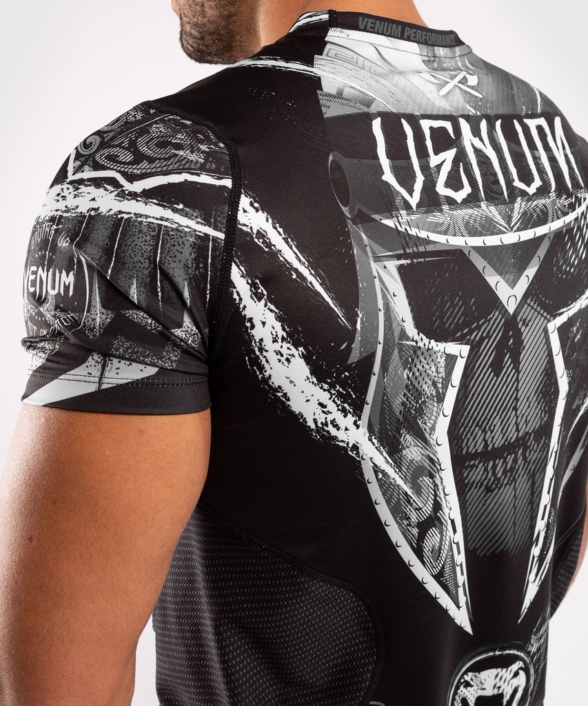 Venum Gladiator 4.0 Dry-Tech T-Shirt lat