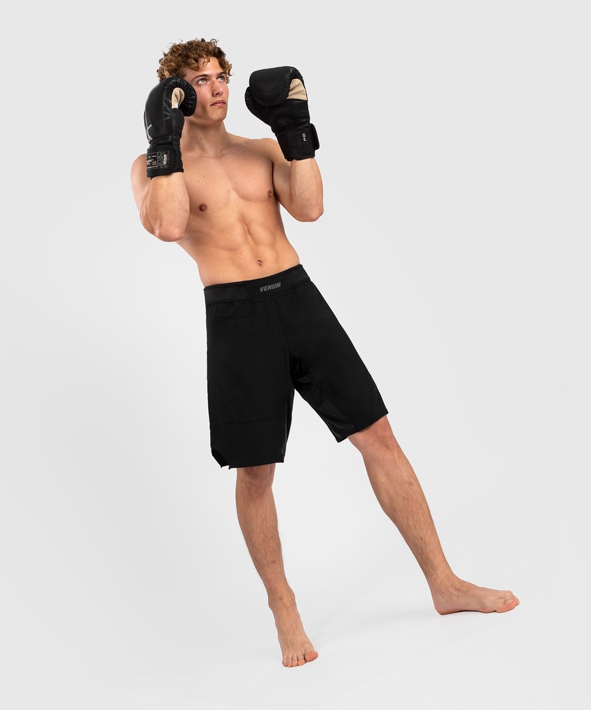 Venum Fight Shorts G-Fit Air, Schwarz 3