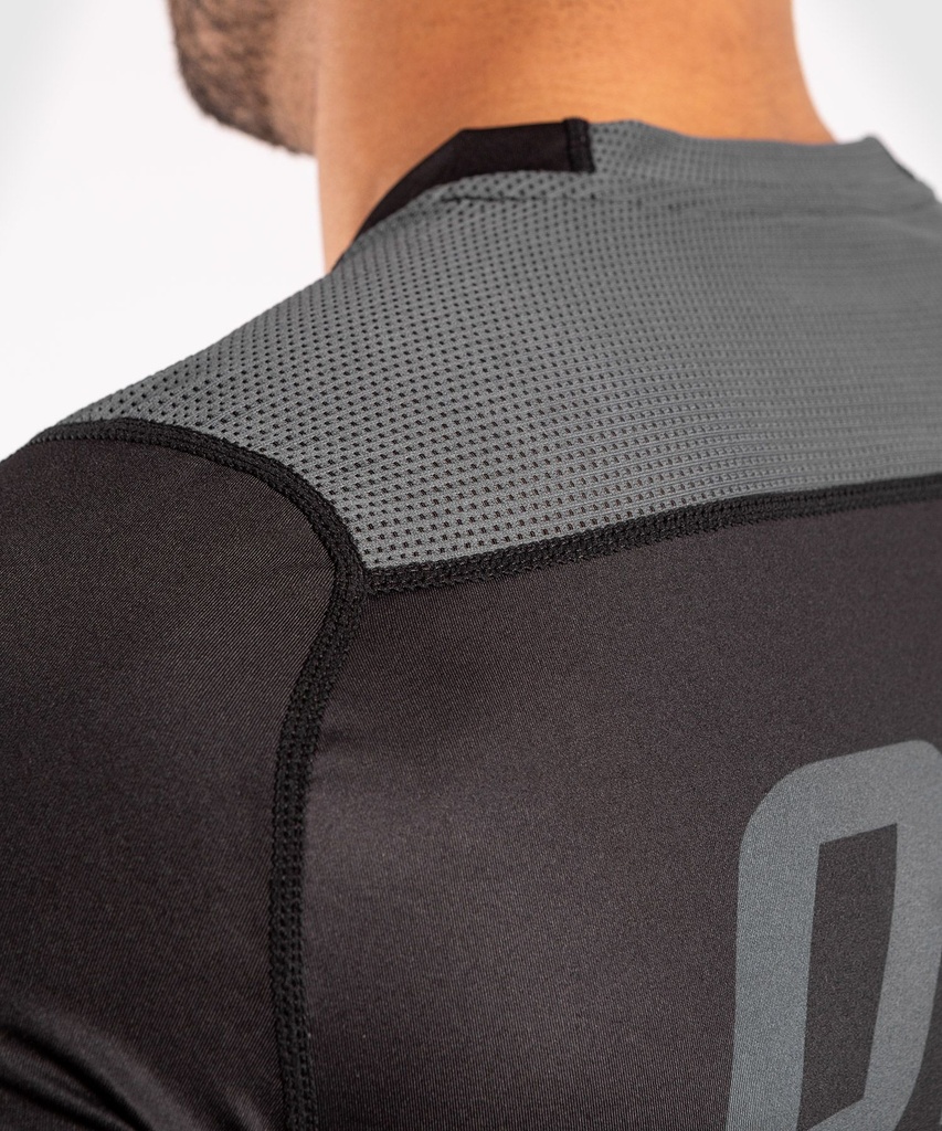 Venum ONE FC Dry-Tech T-Shirt 6