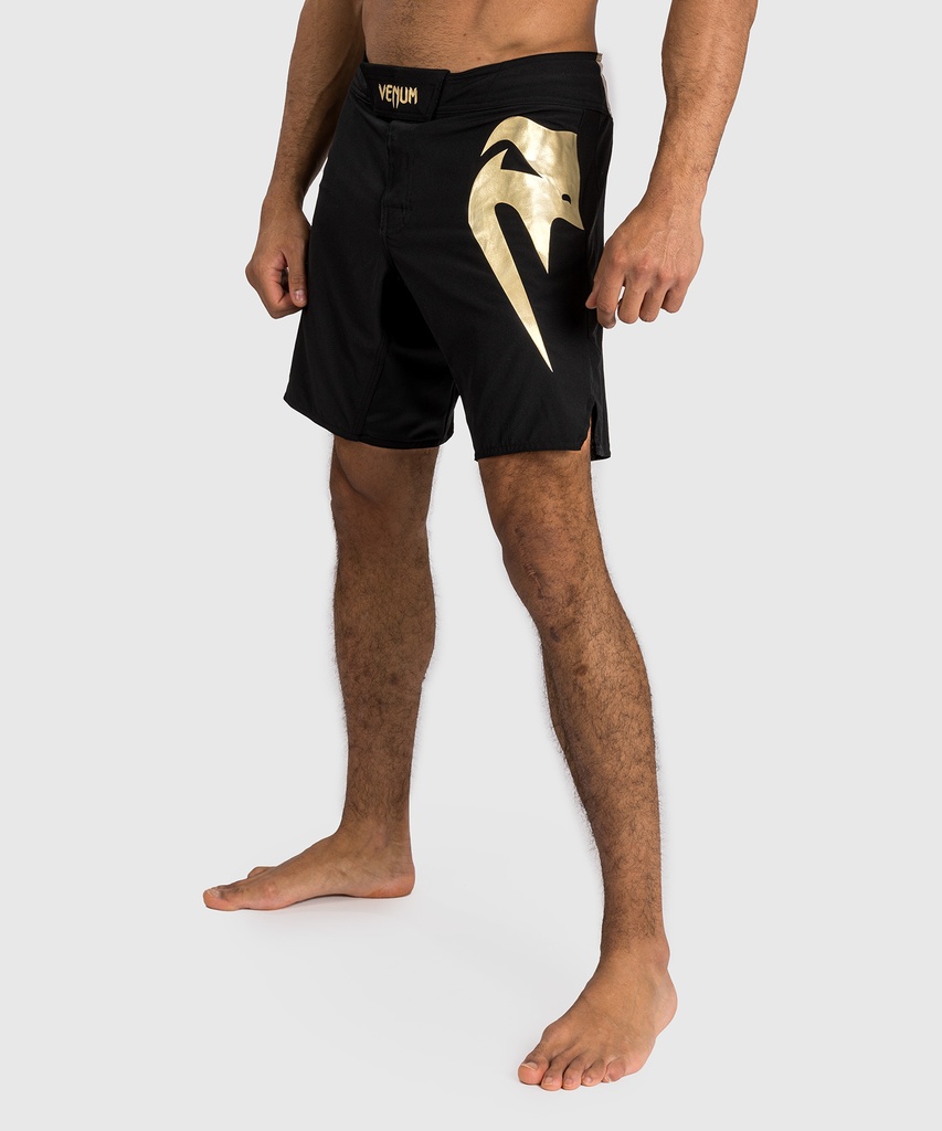 Venum Fight Shorts Light 5.0, Schwarz-Gold 4