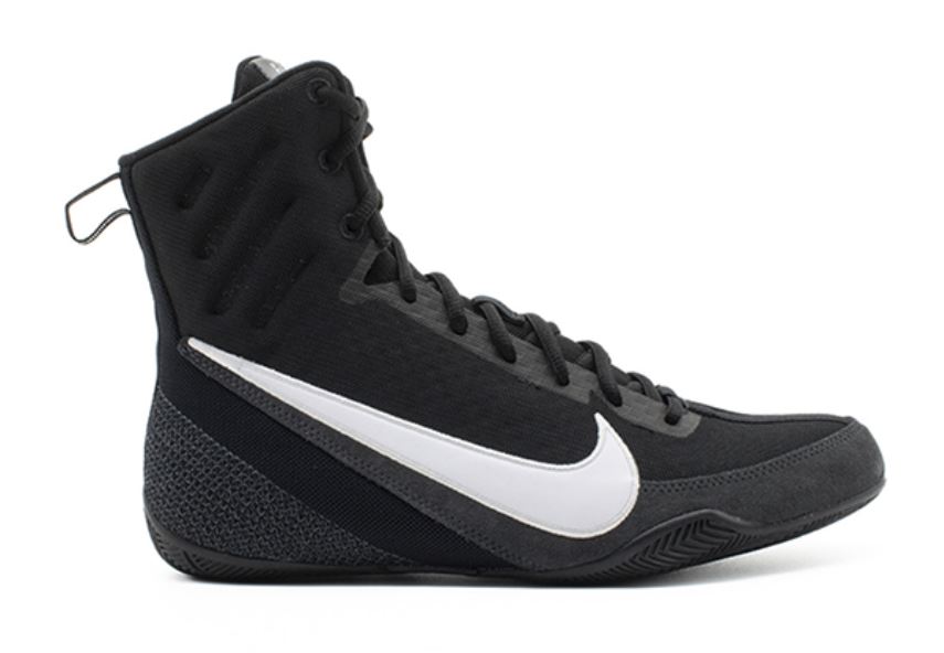 Nike Boxschuhe Machomai 3, Schwarz-Weiß