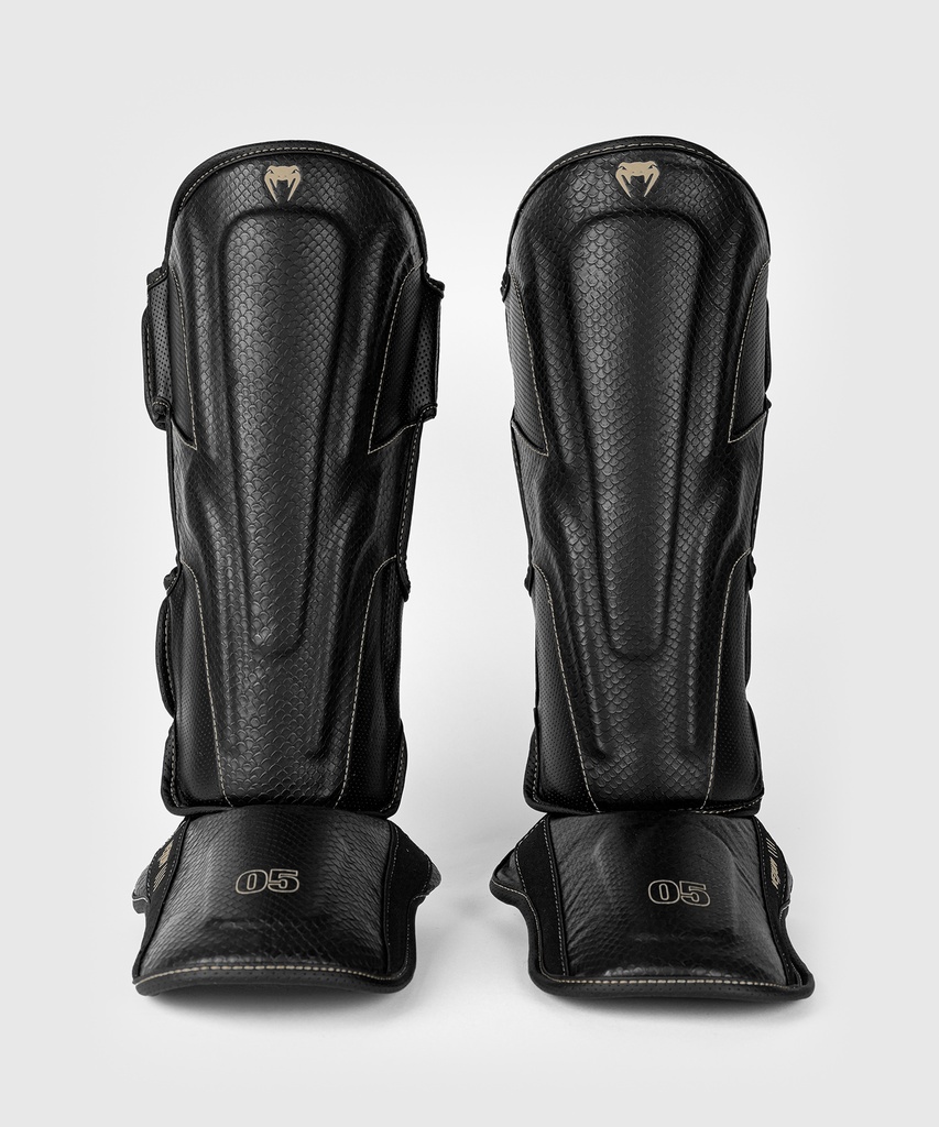 Venum Shin Guards Impact Evo Scales, Black